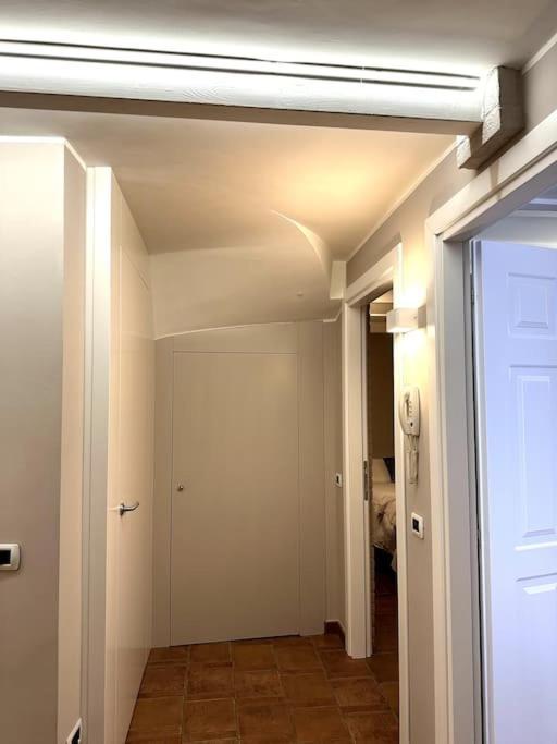 Appartamento Ebhouse Capiago Intimiano Extérieur photo