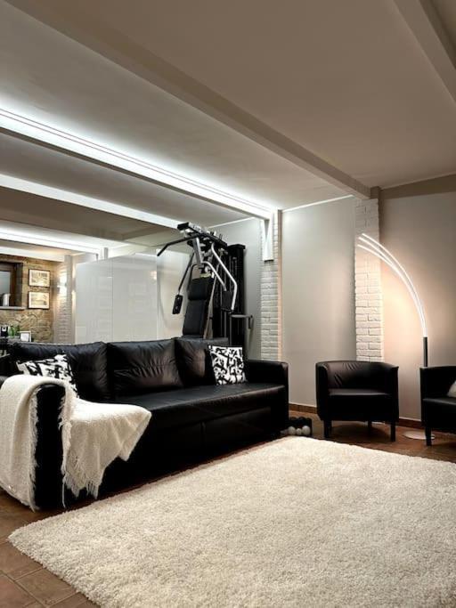 Appartamento Ebhouse Capiago Intimiano Extérieur photo